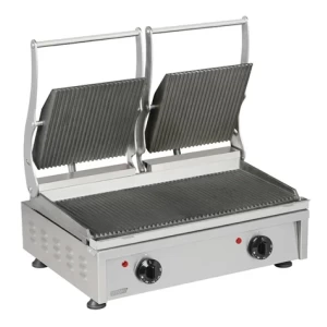 Omake Elektrikli 16 Dilim Çift Kapaklı Tost Makinesi TST01.E11